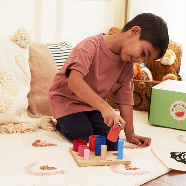 Grip and Fill peg tray